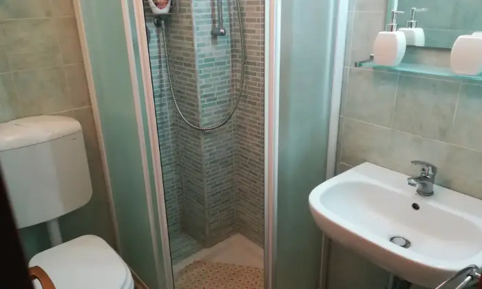 Rexer-GiardiniNaxos-Bivani-centro-Giardini-Naxos-Recanati-BAGNO
