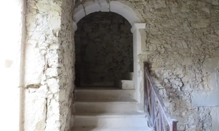 Rexer-Gesturi-Sa-dommu-de-sa-spagnola-SALONE