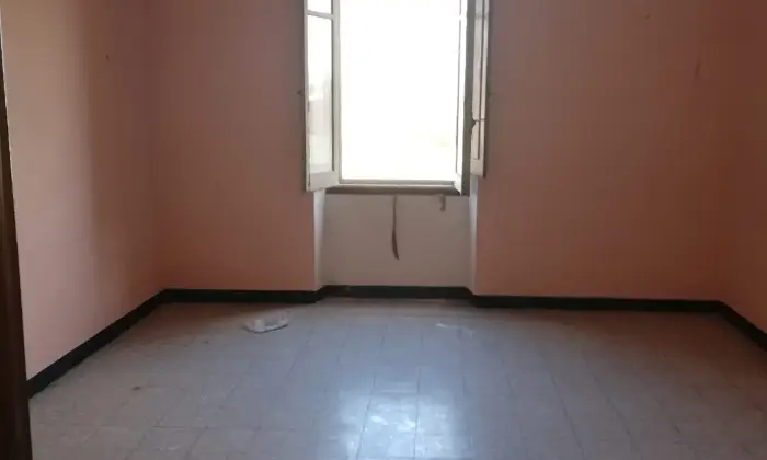 Rexer-Abbasanta-Casa-indipendente-in-pieno-centro-CAMERA-DA-LETTO