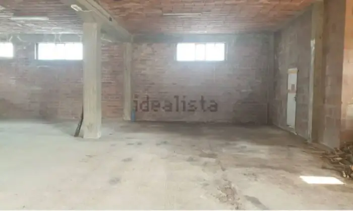 Rexer-Monte-Castello-di-Vibio-PG-Immobile-ad-uso-commerciale-ed-abitativo-Garage