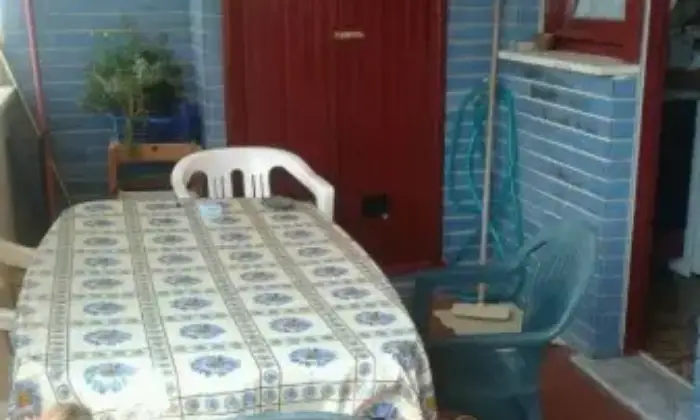 Rexer-Pomezia-Bilocale-a-Torvajanica-CAMERA-DA-LETTO