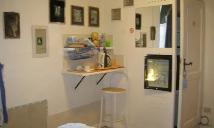 Rexer-Venezia-Camera-doppia-con-bagno-privato-zona-Biennale-a-Venezia-CameraDaLetto