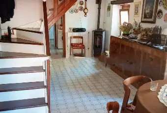 Rexer-Castel-DAiano-Vendesi-Casa-colonica-in-via-Santuario-di-Brasa-a-Castel-dAiano-ALTRO