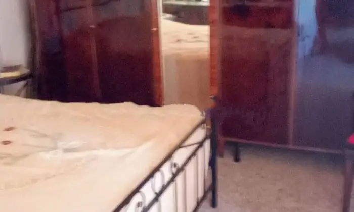 Rexer-Castel-DAiano-Vendesi-Casa-colonica-in-via-Santuario-di-Brasa-a-Castel-dAiano-CAMERA-DA-LETTO