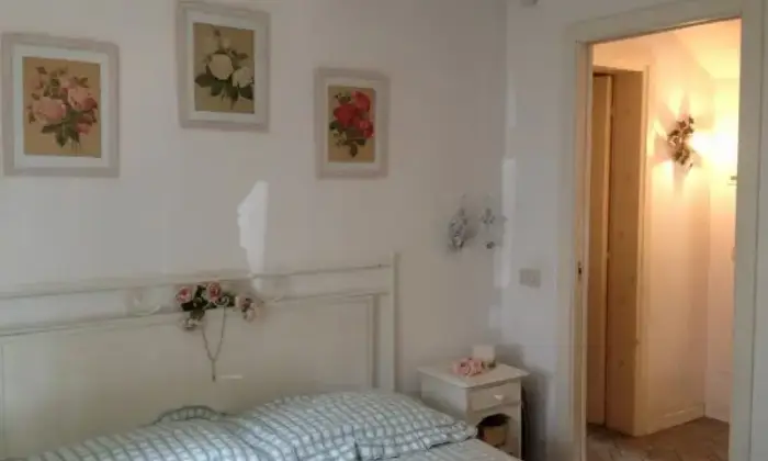 Rexer-Fiumicino-Villetta-a-Fiumicino-CAMERA-DA-LETTO