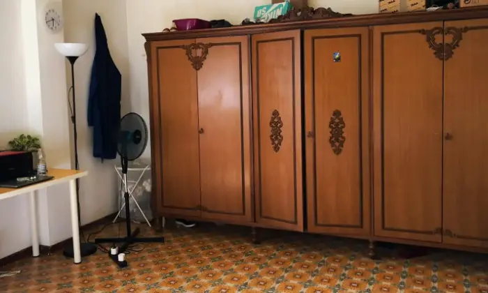 Rexer-Pisa-Stanza-doppia-arredata-CAMERA-DA-LETTO