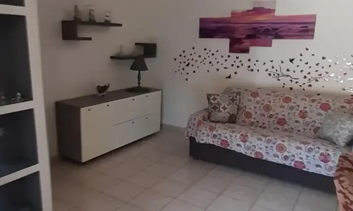 Rexer-Pizzo-Appartamento-arredato-e-climatizzato-SALONE