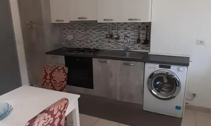 Rexer-Pizzo-Appartamento-arredato-e-climatizzato-CUCINA