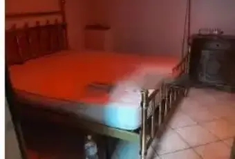 Rexer-Poppi-Vendesi-casa-indipendente-a-Poppi-CAMERA-DA-LETTO