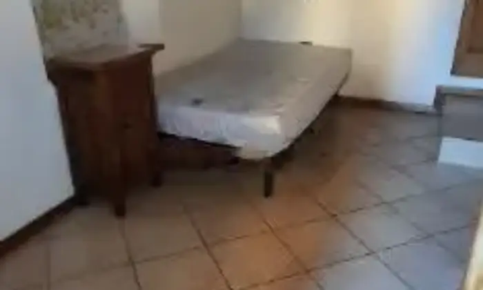 Rexer-Poppi-Vendesi-casa-indipendente-a-Poppi-CAMERA-DA-LETTO