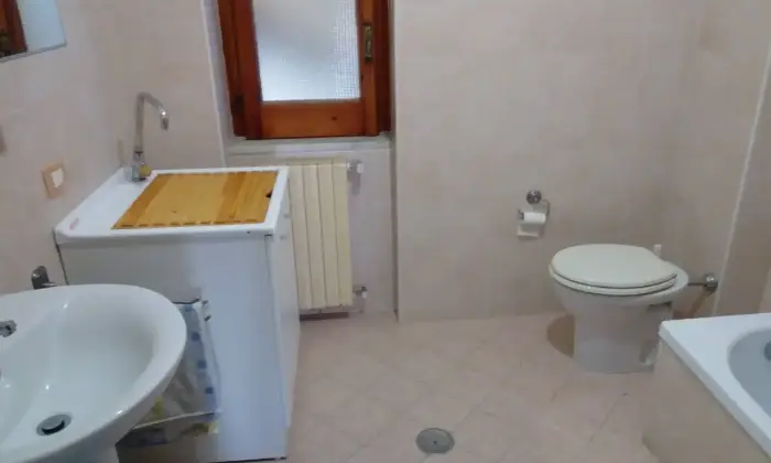 Rexer-Agropoli-Appartamento-semindipendente-via-Barlotti-Agropoli-BAGNO