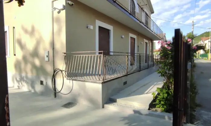 Rexer-Agropoli-Appartamento-semindipendente-via-Barlotti-Agropoli-Terrazzo