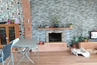 Rexer-Bisaccia-Vendesi-immobile-indipendente-con-terreno-SALONE