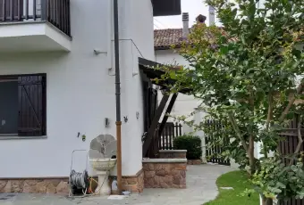 Rexer-Valperga-Villa-in-vendita-Valperga-GIARDINO