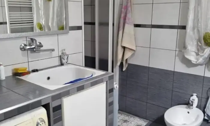 Rexer-Luzzi-CS-Villetta-su-livelli-Bagno