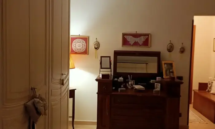 Rexer-Taranto-Vendesi-appartamento-a-Taranto-CAMERA-DA-LETTO
