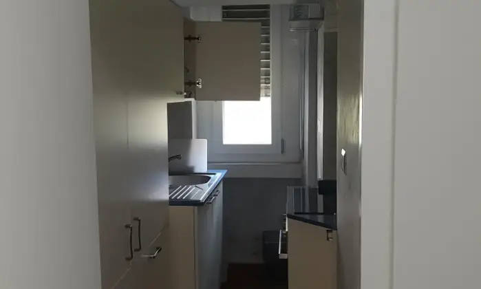 Rexer-Milano-APPARTAMENTO-NUOVO-PER-STUDENTESSELAVORATRICI-SALONE