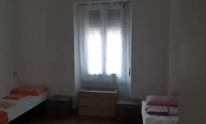 Rexer-Milano-APPARTAMENTO-NUOVO-PER-STUDENTESSELAVORATRICI-SALONE