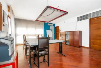 Rexer-Borgaro-Torinese-Alloggio-signorile-in-condominio-recente-SALONE