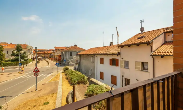Rexer-Borgaro-Torinese-Alloggio-signorile-in-condominio-recente-ALTRO