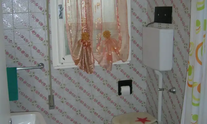 Rexer-Grado-Splendido-attico-vista-pineta-e-mare-a-Grado-BAGNO