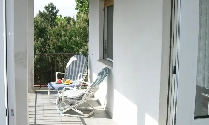 Rexer-Grado-Splendido-attico-vista-pineta-e-mare-a-Grado-TERRAZZO