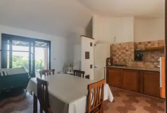 Rexer-Aglientu-Deliziosa-villetta-con-ampio-spazio-esterno-vista-mare-CUCINA