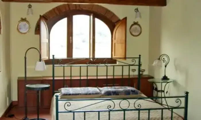 Rexer-Poppi-Porzione-di-convento-del-CAMERA-DA-LETTO