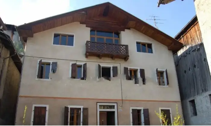 Rexer-Valle-di-Cadore-Vendesi-terratetto-plurifamiliarevia-MaestraVenas-Valle-di-Cadore-ALTRO