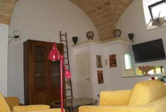 Rexer-Miggiano-VENDE-CASA-ANTICA-CON-VOLTE-A-STELLAAPPARTAMENTO-ATTICO-INDIPENDENTE-SALONE
