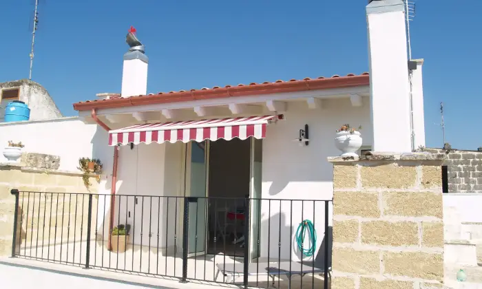 Rexer-Miggiano-VENDE-CASA-ANTICA-CON-VOLTE-A-STELLAAPPARTAMENTO-ATTICO-INDIPENDENTE-TERRAZZO