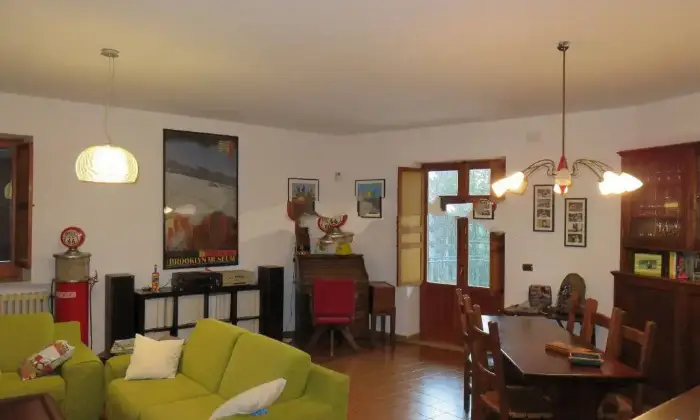 Rexer-San-Massimo-Vendesi-villa-unifamiliare-in-via-San-Rocco-a-Centro-di-San-Massimo-SALONE