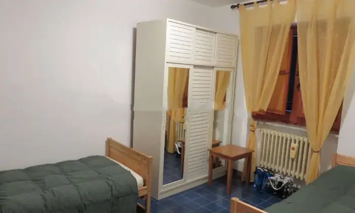 Rexer-San-Massimo-Vendesi-villa-unifamiliare-in-via-San-Rocco-a-Centro-di-San-Massimo-CAMERA-DA-LETTO