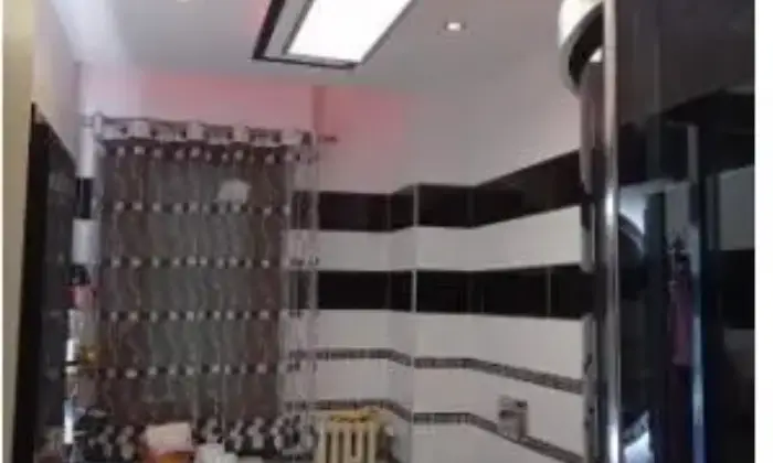 Rexer-Asti-Trilocale-in-vendita-in-via-Beppe-Fenoglio-a-Asti-BAGNO