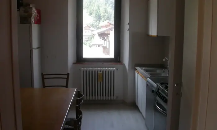 Rexer-Oltre-il-Colle-Mansarda-in-Vendita-Via-Perletti-Oltre-il-Colle-CUCINA