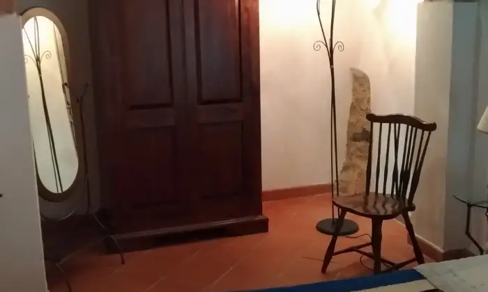 Rexer-POGGIO-LODOLI-frazione-di-MURLO-SI-Appartamento-su-due-piani-in-vendita-nel-borgo-di-Poggio-Lodoli-CameraDaLetto