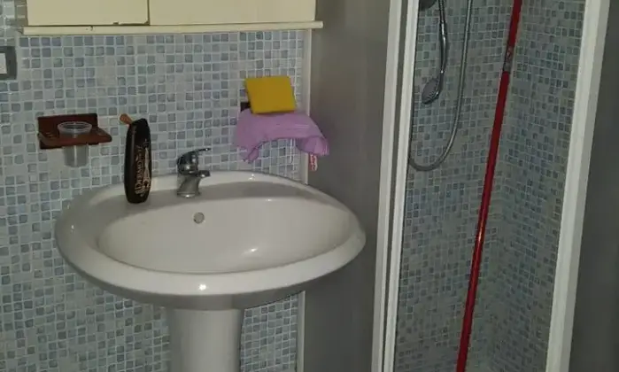 Rexer-Modica-Antica-casa-in-vendita-Vico-Saverio-Puglisi-Modica-BAGNO