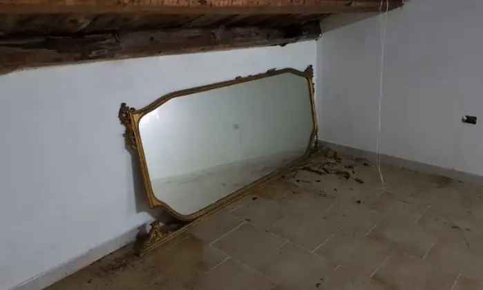 Rexer-Modica-Antica-casa-in-vendita-Vico-Saverio-Puglisi-Modica-CAMERA-DA-LETTO