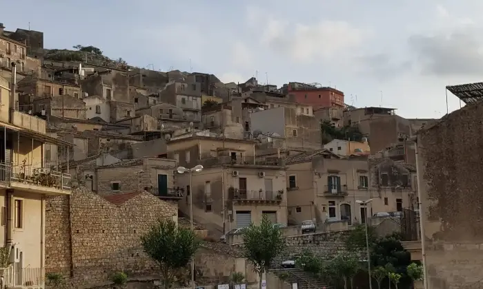 Rexer-Modica-Antica-casa-in-vendita-Vico-Saverio-Puglisi-Modica-ALTRO