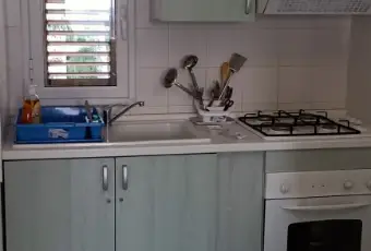 Rexer-Vittoria-In-vacanza-in-villaggio-turistico-CasaVacanze-Le-Mansarde-in-Athena-Resort-Scoglitti-RG-CUCINA