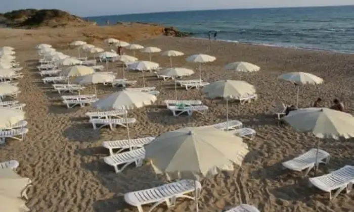 Rexer-Vittoria-In-vacanza-in-villaggio-turistico-CasaVacanze-Le-Mansarde-in-Athena-Resort-Scoglitti-RG-spiaggia-privata