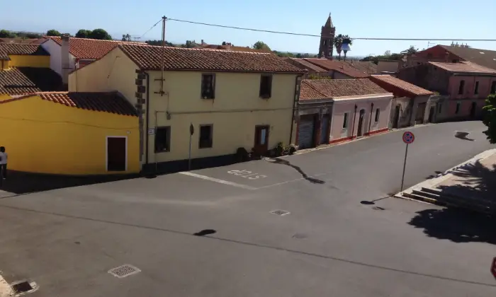 Rexer-Milis-Vendesi-casa-Campidanese-in-Eleonora-d-Arborea-a-Milis-OR