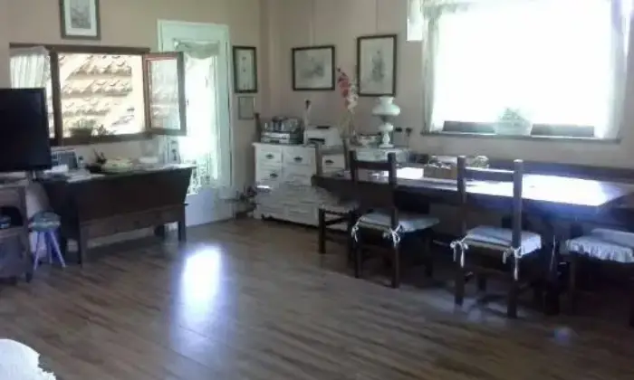 Rexer-Cerrione-Villa-Casa-indipendente-in-Cascina-Frere-Cerrione-CUCINA