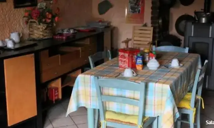 Rexer-Cerrione-Villa-Casa-indipendente-in-Cascina-Frere-Cerrione-CUCINA