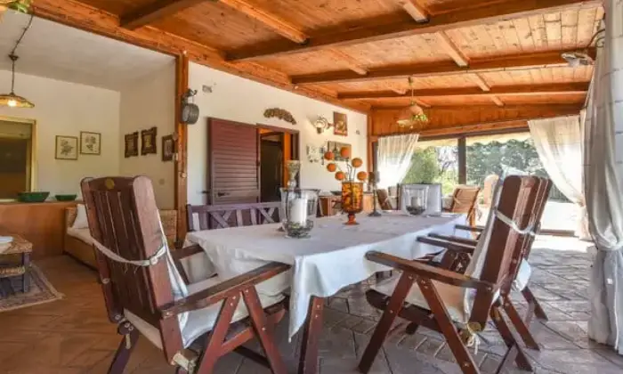 Rexer-Enna-Villa-con-terreno-distante-dal-centro-abitato-circa-km-Veranda