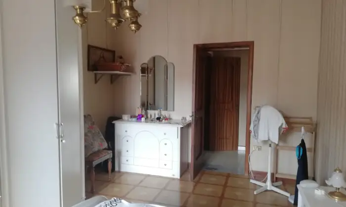 Rexer-Tortora-Vendesi-appartamento-a-m-dal-mare-CAMERA-DA-LETTO