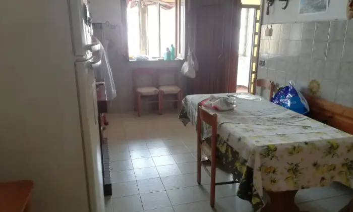 Rexer-Tortora-Vendesi-appartamento-a-m-dal-mare-CUCINA
