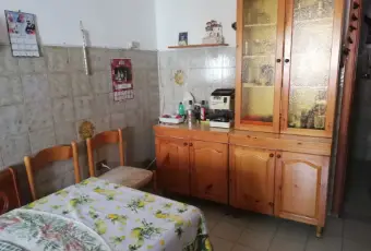 Rexer-Tortora-Vendesi-appartamento-a-m-dal-mare-CUCINA
