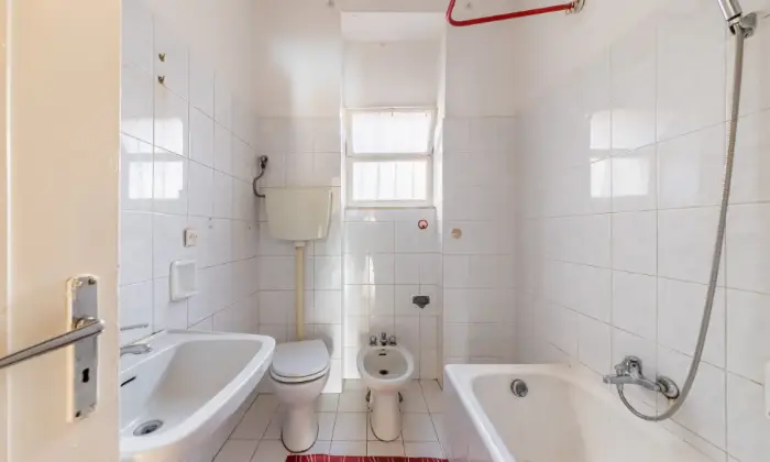 Rexer-Bari-Appartamento-via-Valdocco-Bari-BAGNO