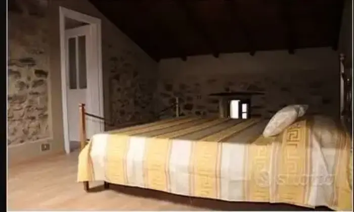 Rexer-Mulazzo-Rustico-RISTRUTTURATO-a-Borgo-Mulazzo-CAMERA-DA-LETTO